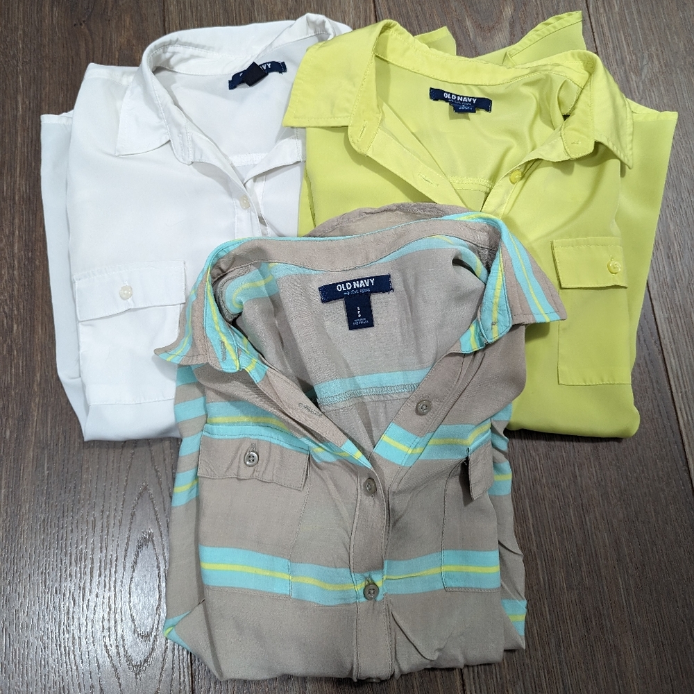 OLD NAVY | lot of 3 work shirts, button up, collar, rolled sleeves. Size small